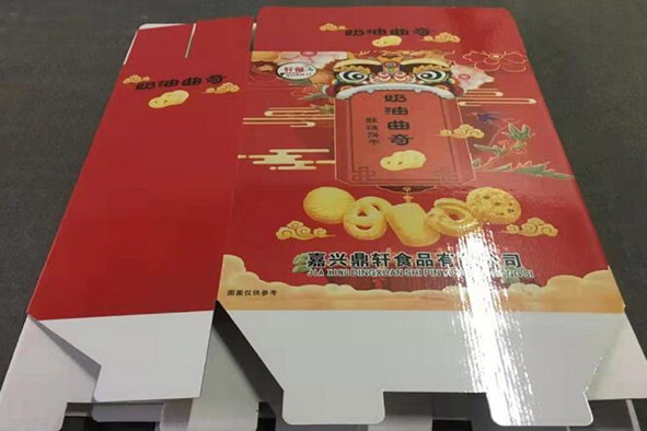 南京紙箱廠設(shè)計(jì)生產(chǎn)鼎軒食品外包裝彩色紙盒(圖1)